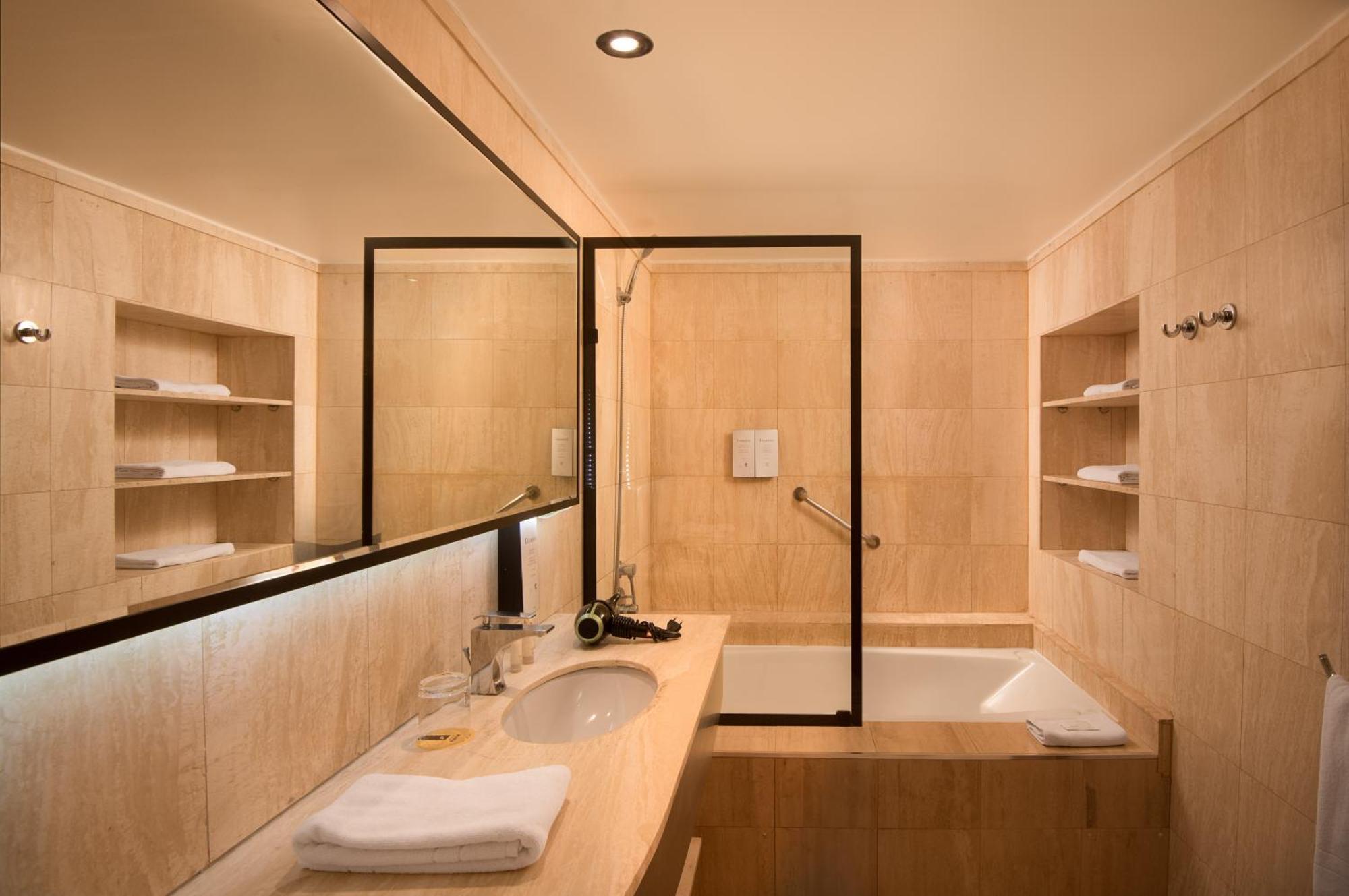 Boulevard Suites Ferrat Santiago Exterior photo